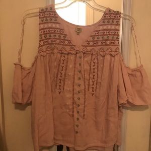 True Craft cold shoulder top